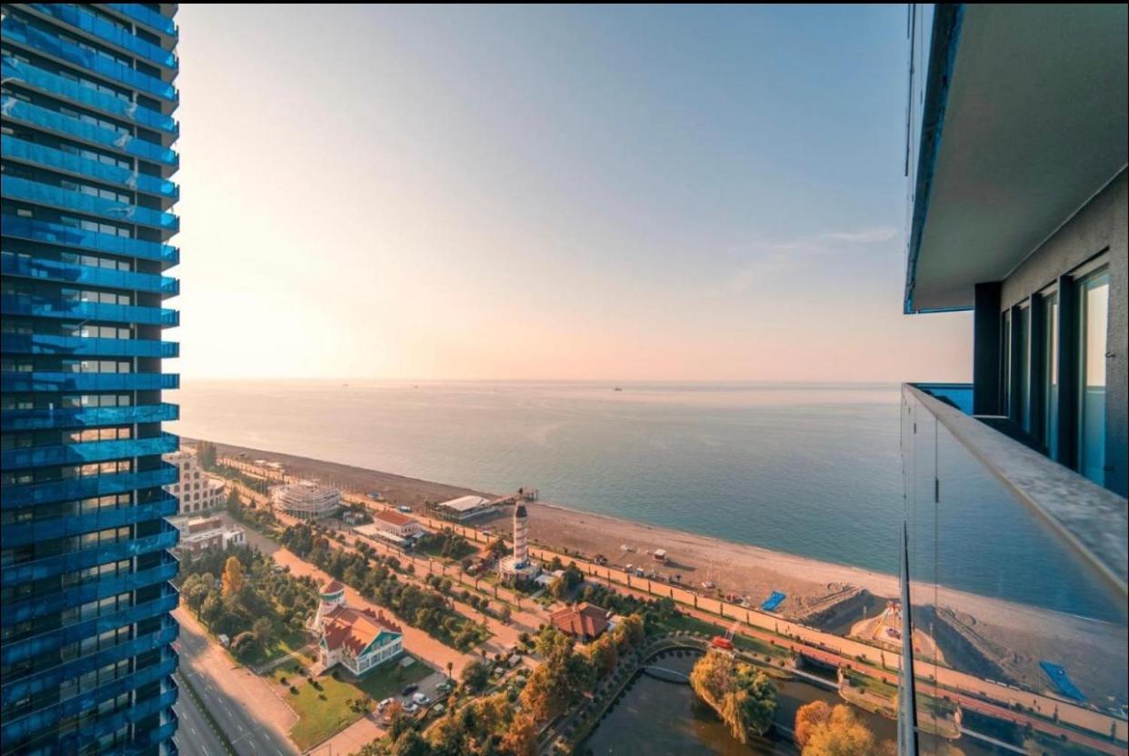 Orbi City Apartment Batumi Exterior photo