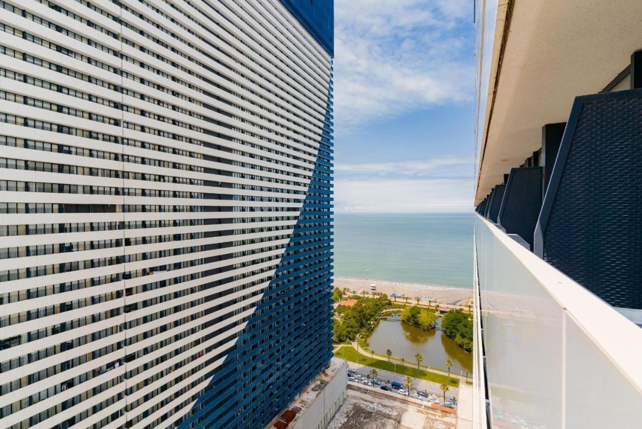 Orbi City Apartment Batumi Exterior photo